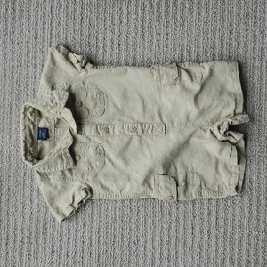 Baby Gap linen/cotton romper, size 6-12 months